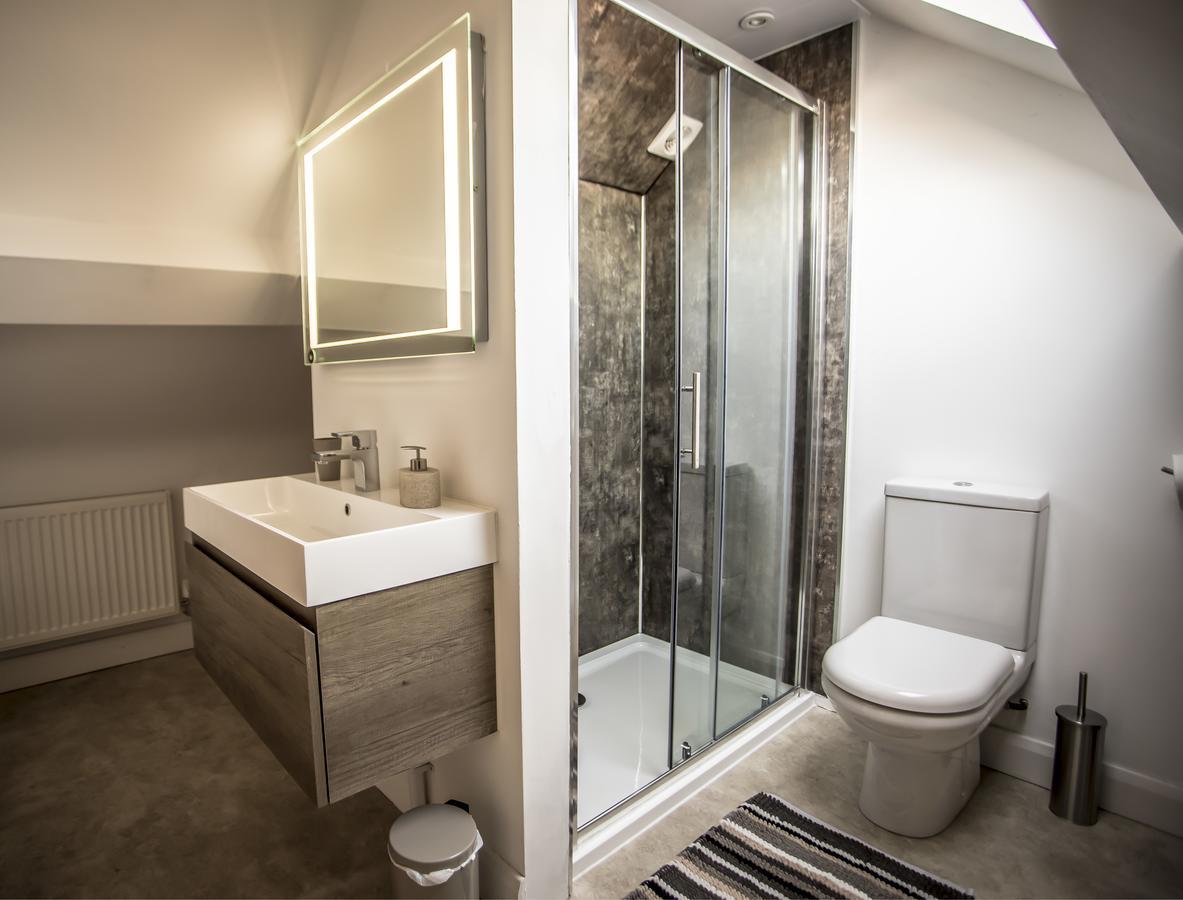 Waters Edge Holiday Apartments 本莱赫 外观 照片